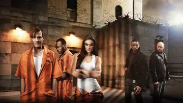 Backdrop for the TV series "Breakout Kings" #1592036