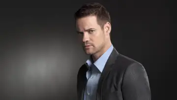 Backdrop к сериалу "Nikita" #1340573