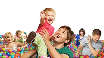 Backdrop к сериалу "Raising Hope" #1327869