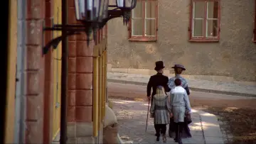 Backdrop for the TV series "Fanny and Alexander" #1709797