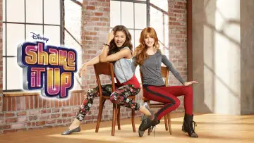 Backdrop к сериалу "Shake It Up" #1462781