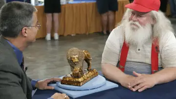 Backdrop к сериалу "Antiques Roadshow" #1346947
