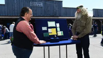 Backdrop к сериалу "Antiques Roadshow" #1346948