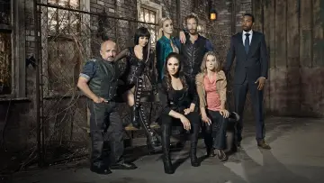Backdrop к сериалу "Lost Girl" #1358302