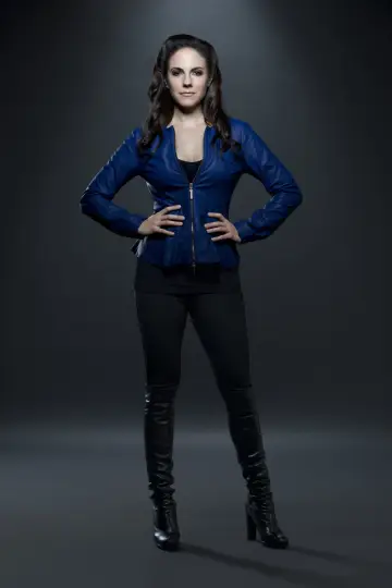 Poster к сериалу "Lost Girl" #1358356