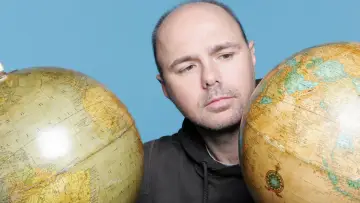 Backdrop к сериалу "An Idiot Abroad" #1461079