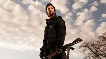 Backdrop for the TV series "Falling Skies" #1330117