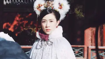 Backdrop for the TV series "War and Beauty" #1758905