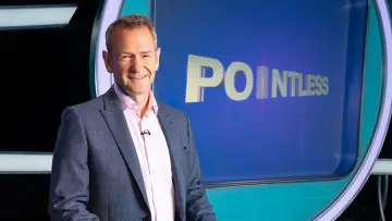 Backdrop к сериалу "Pointless" #1497530
