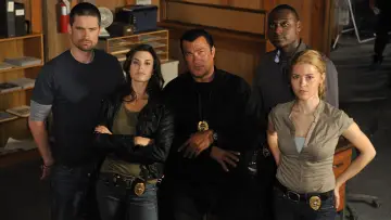 Backdrop for the TV series "True Justice" #1831100