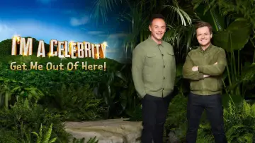 Backdrop for the TV series "I