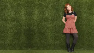 Backdrop к сериалу "Suburgatory" #1469895