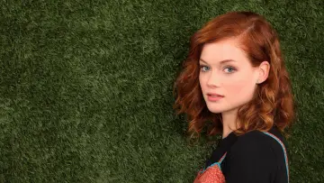 Backdrop к сериалу "Suburgatory" #1469896