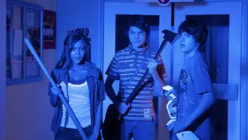 Backdrop к сериалу "My Babysitter