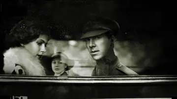 Backdrop for the TV series "Parade
