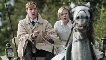Backdrop for the TV series "Parade