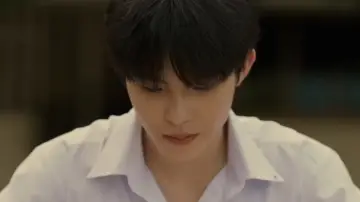 Backdrop for the TV series "When Oranges Fall" #1477861