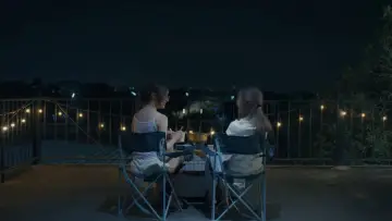 Backdrop к сериалу "Enemies with Benefits" #1472222