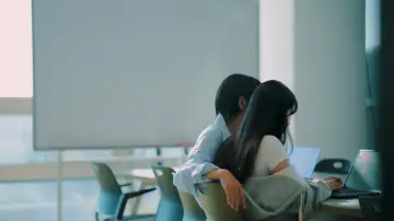 Backdrop for the TV series "Flirting with the INTP" #1672170