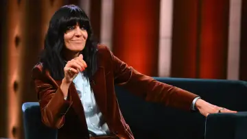Backdrop for the TV series "The Claudia Winkleman Show" #1555495