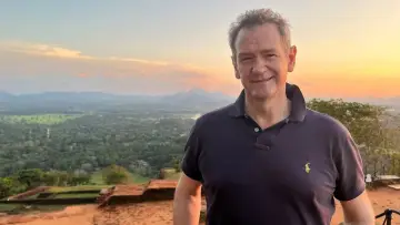 Backdrop for the TV series "Alexander Armstrong in India" #1499467