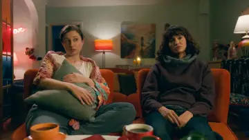 Backdrop for the TV series "Mira: Life After Divorce" #1482673