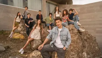 Backdrop к сериалу "Torn Apart" #1219017