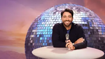 Backdrop for the TV series "Dancing with the Stars Official Podcast" #1673520