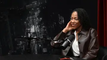 Backdrop for the TV series "Daredevil: Born Again Official Podcast" #1549792