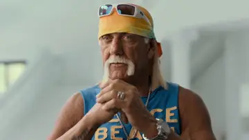 Backdrop for the TV series "Hulk Hogan: Real American" #1555527