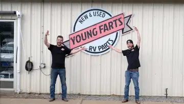Backdrop for the TV series "Young Farts Trailer Parts" #1511481