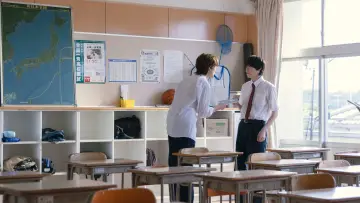 Backdrop for the TV series "Popular Serizawa Acts Weird Around Me" #1228959