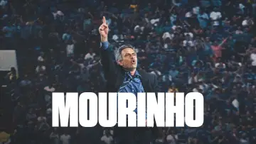 Backdrop for the TV series "MOURINHO" #1338393