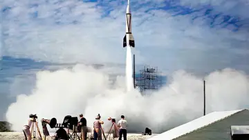 Backdrop for the TV series "The Space Race in Colour" #1655512