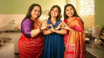 Backdrop for the TV series "Aga Aai Aaho Aai" #1493506