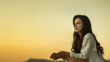 Clara de O Outro Lado do Paraíso Poster