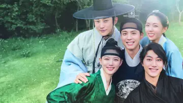 Backdrop for the TV series "Love in the Moonlight: Redrawn" #1655210