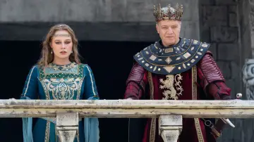 Backdrop for the TV series "Love and Throne" #1666738