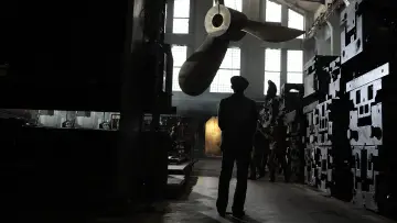 Backdrop for the TV series "Titanic: Blood and Steel" #1751282