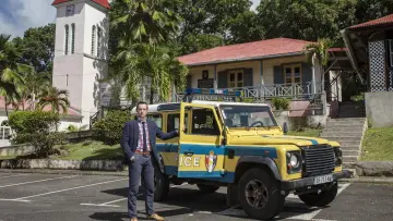 Backdrop к сериалу "Death in Paradise" #1254387
