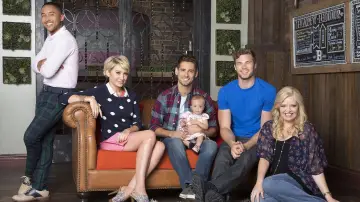 Backdrop к сериалу "Baby Daddy" #1365193