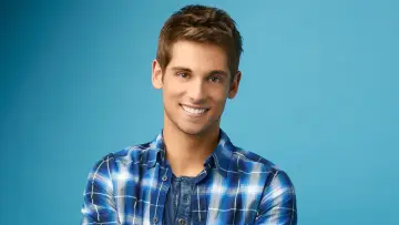 Backdrop к сериалу "Baby Daddy" #1365208