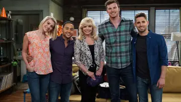 Backdrop к сериалу "Baby Daddy" #1365217