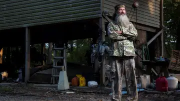 Backdrop к сериалу "Duck Dynasty" #1440207