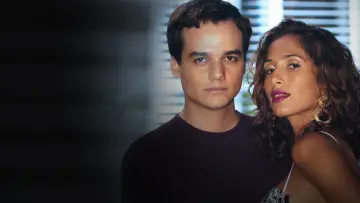 Backdrop к сериалу "Tropical Paradise" #1419205