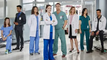 Backdrop for the TV series "Saving Hope" #1370901