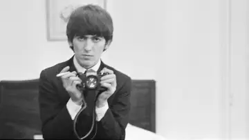 Backdrop for the TV series "George Harrison: Living in the Material World" #1802105