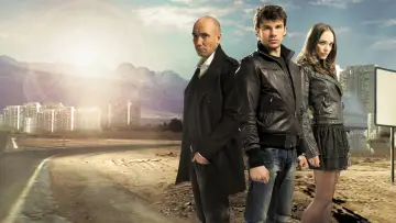 Backdrop for the TV series "Undercover" #1399607