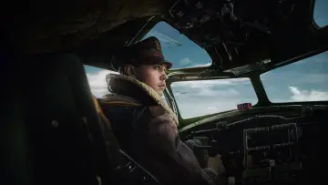 Backdrop for the TV series "Masters of the Air" #1335363