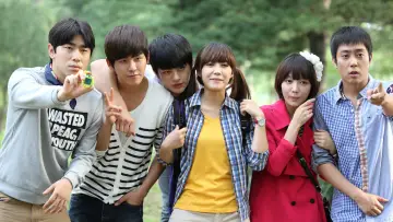 Backdrop for the TV series "Reply 1997" #1688676
